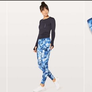 NWT - Lululemon Speed Up Tight - Size 2
